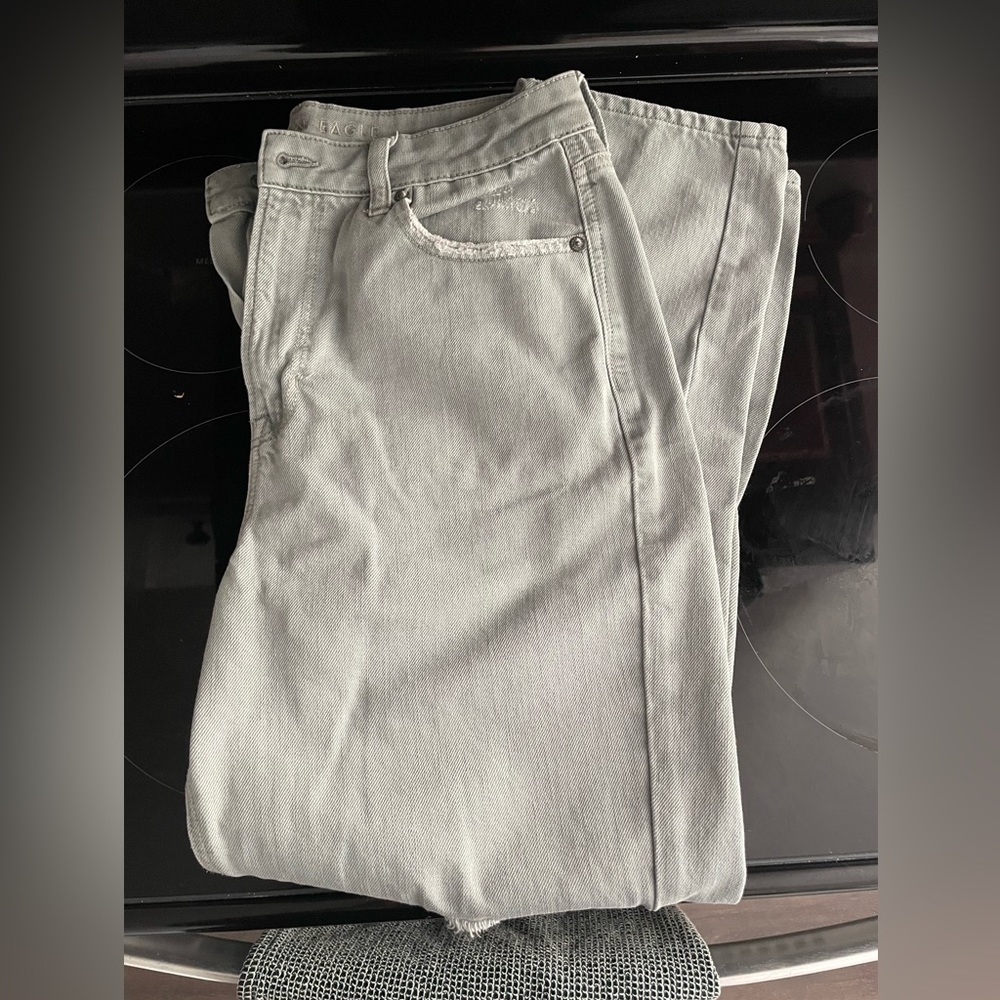 American Eagle Mom Jeans